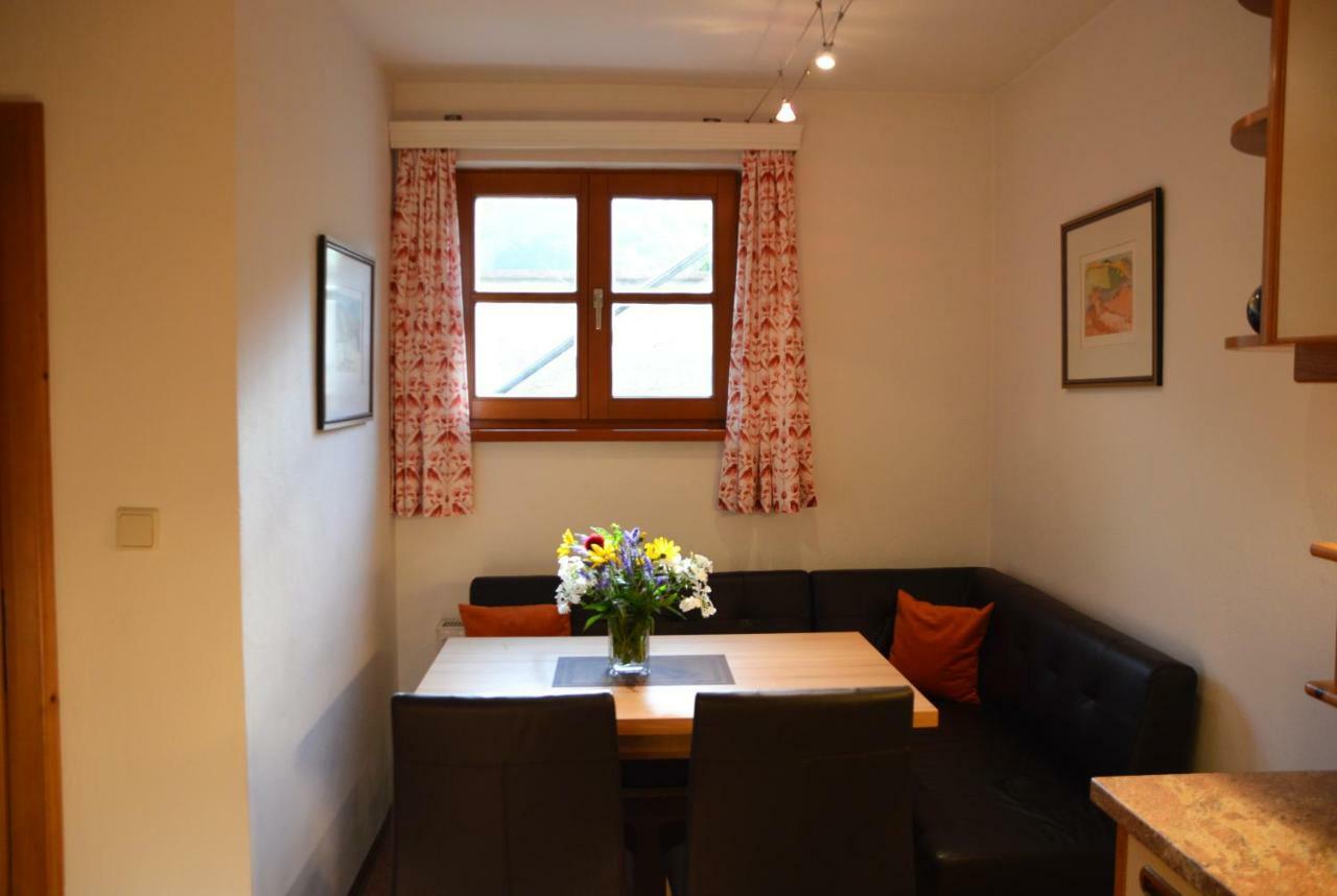 Am Sonnseitweg Apartment *